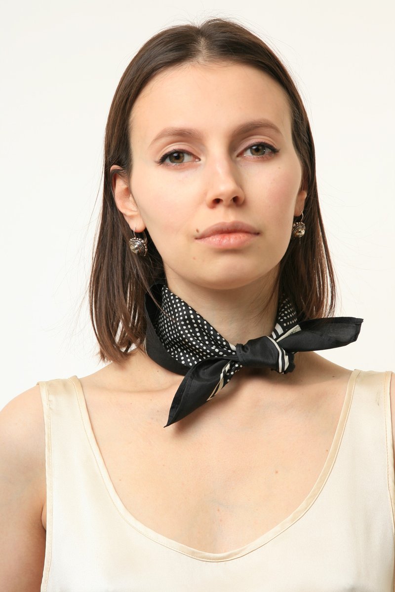 80s Vintage Vtg Rare Black Pure Silk Seta Seide Soie Abstract Pattern Scarf 4825 - 絲巾 - 絲．絹 黑色