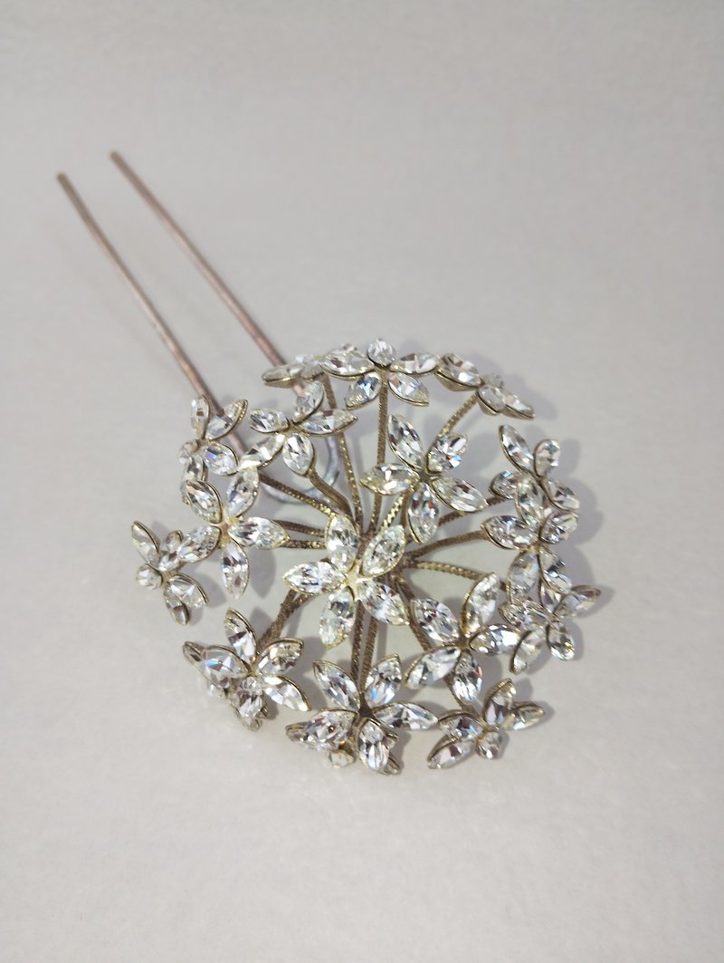 水晶花簪　真鍮×銀鍍×水晶　Luan. Kanzashi Atelier - 髮夾/髮圈 - 其他金屬 