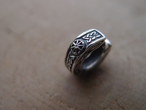 NordicForces Sterling Silver Celtic Viking hoop earring for men 0,6 inch unisex hoop Single