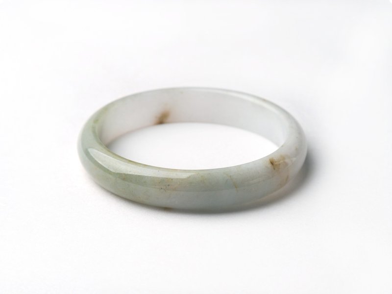 Autumn Breeze | Fine waxy type / white yellow and green gradient / imperial concubine bracelet / hand circumference 18 | natural grade A jadeite bracelet - สร้อยข้อมือ - หยก สีเขียว