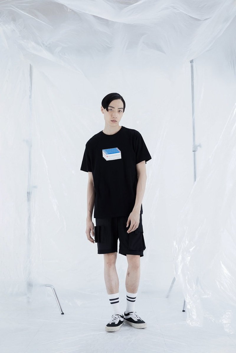 ERROR Tee - 黑 - 帽T/大學T - 棉．麻 黑色