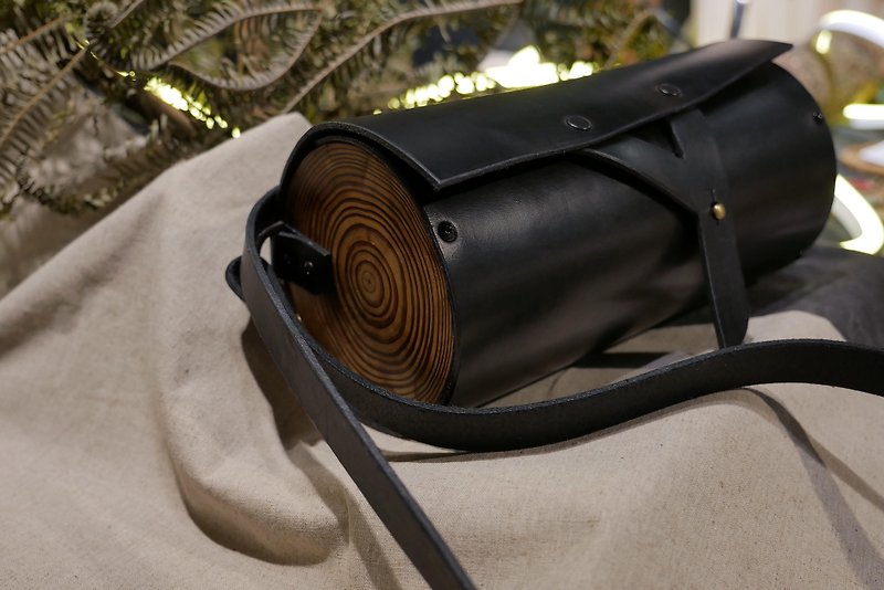 Wood x Leather Series | Cypress Leather Bag | Annual Ring Cylinder Side Backpack | Italian Vegetable Tanned Leather | Black - Messenger Bags & Sling Bags - Genuine Leather Black