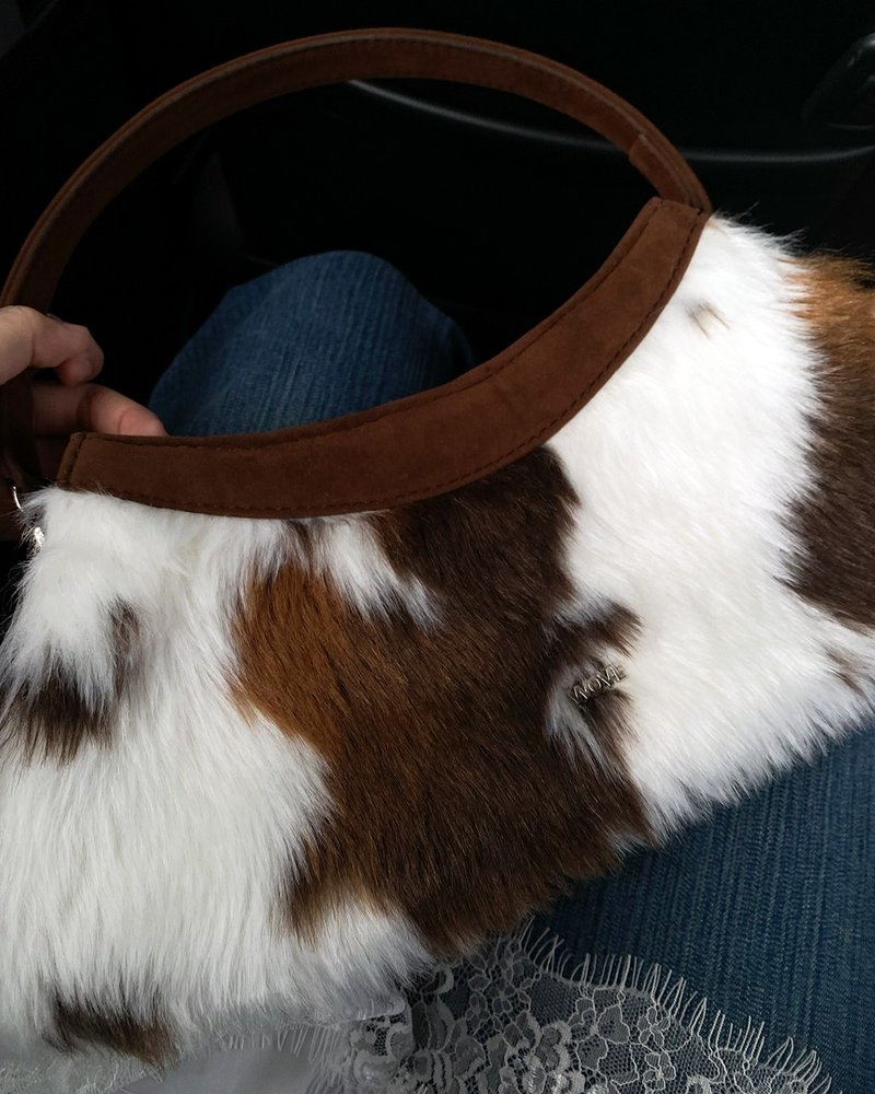 WOVE - Rocking bag animal print in faux fur leather cow pattern - 手提包/手提袋 - 人造皮革 咖啡色