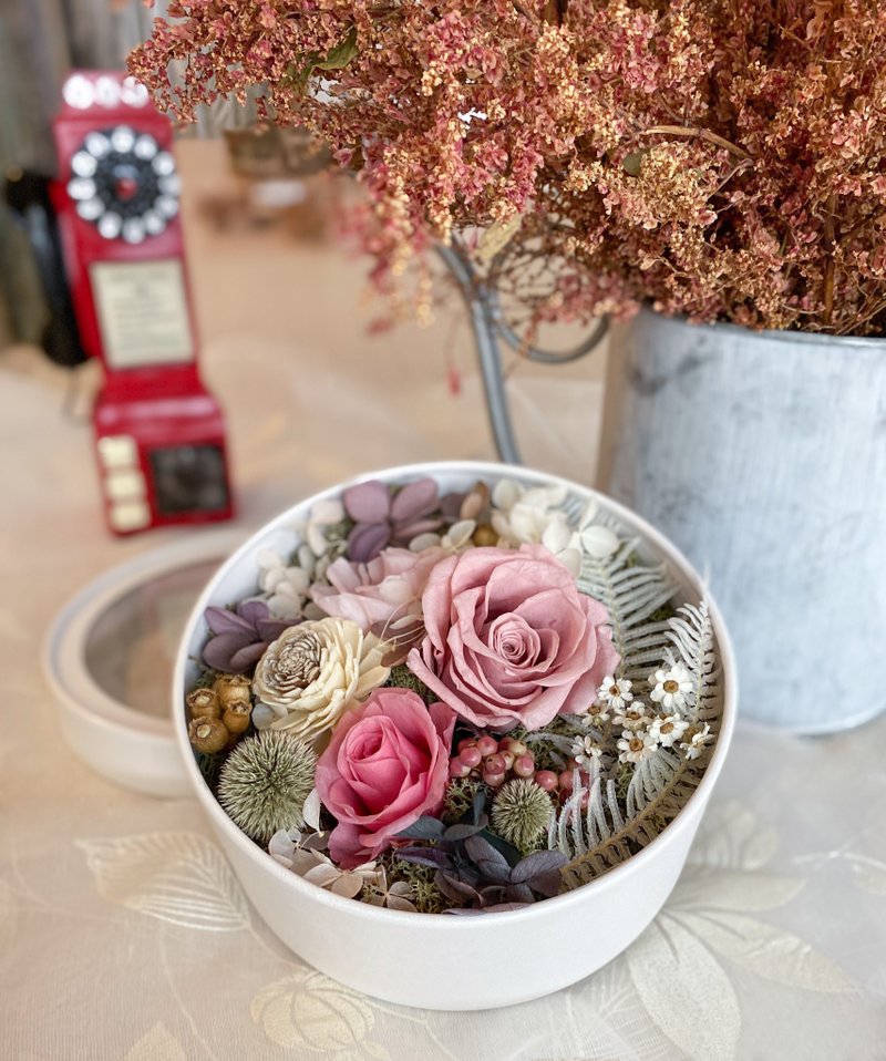 母親節永生花浪漫花禮盒  畢業禮物 永生玫瑰 生日禮物 情人節 開 - 乾燥花/永生花 - 植物．花 粉紅色