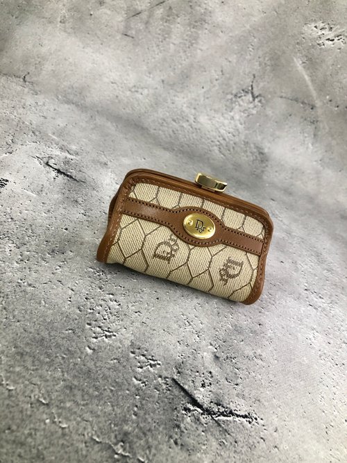 【正規品】クリスチャン・ディオール　ハニカム　口金財布　ベージュ　レディース l4094.jpg