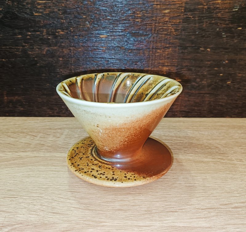 柴燒無釉咖啡濾杯-鶯歌李玟叡 - 咖啡壺/手沖壺 - 陶 