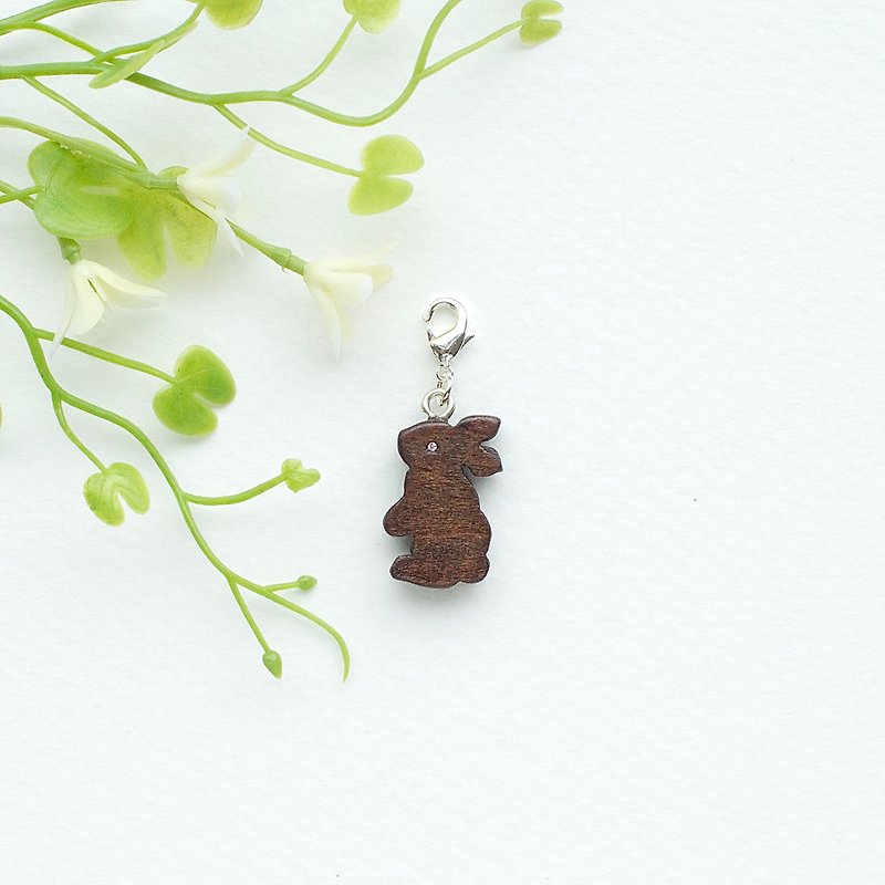 Rabbit wooden charm - พวงกุญแจ - ไม้ สีนำ้ตาล