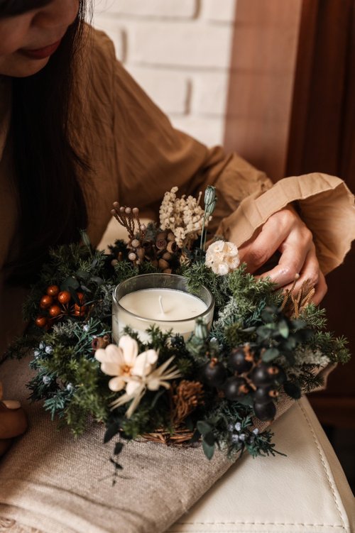 グリーンと木ノ実のキャンドルリース☆クリスマス☆冬リース☆ドライフラワーリース グリーンと木ノ実のキャンドルリース☆クリスマス☆冬リース☆ドライ