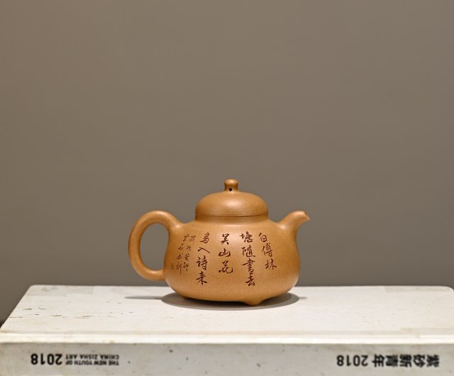 粉彩 三足鼎 三足鼎壶的由来及特点