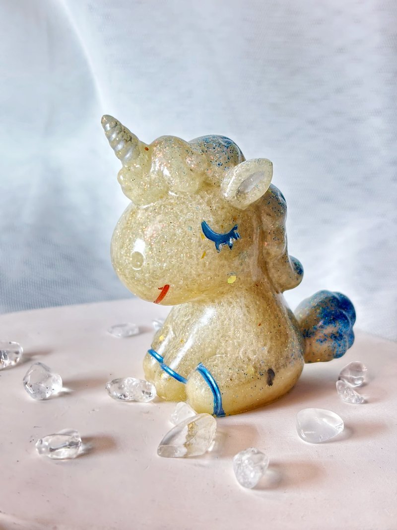 Lamu — 霜角聖裔 Frostborne Scion - 裝飾/擺設  - 水晶 白色