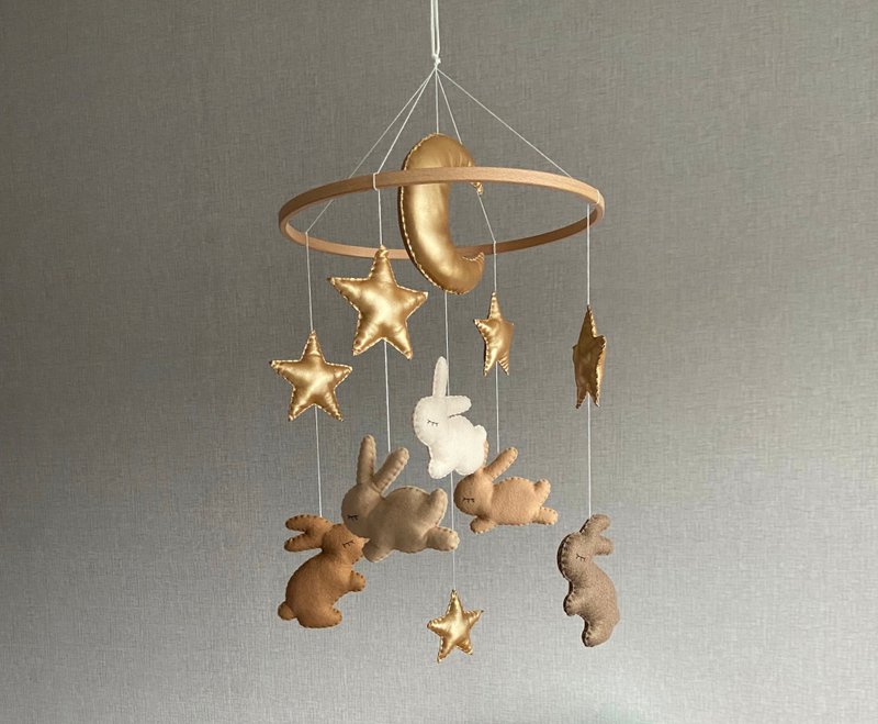 Bunny mobile, Baby mobile gold,Gold stars nursery decor, Baby gift - 彌月禮盒 - 其他材質 金色