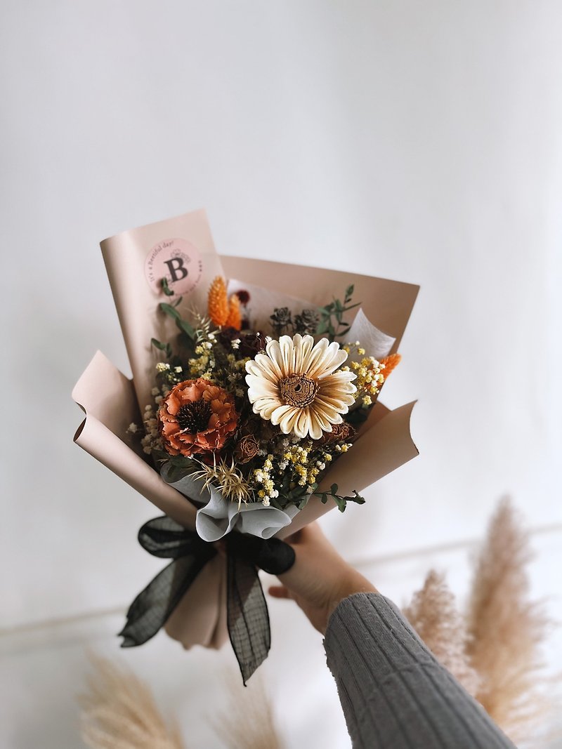 Dry Bouquet Rhine River Evening Brew | Birthday Bouquet | Anniversary Bouquet | Graduation Bouquet - Dried Flowers & Bouquets - Plants & Flowers Brown