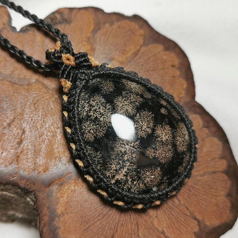 Cherry Blossom/Snowflake Obsidian- Wax Thread Braided Design/Necklace with Adjustable Length - สร้อยคอ - เครื่องประดับพลอย สีดำ