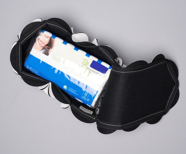 BLOSSOMティッシュケース - ショップ ELEMOOD ショルダーバッグ - Pinkoi