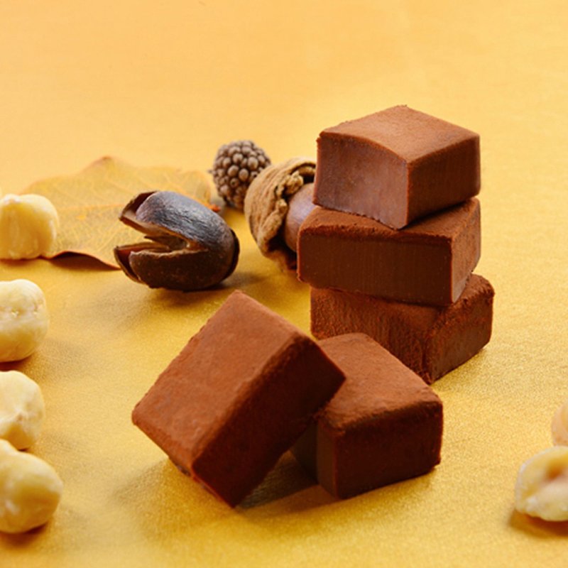 巧克力雲莊-榛果生巧克力 (35入)(白色情人節禮物) - 朱古力 - 新鮮食材 咖啡色