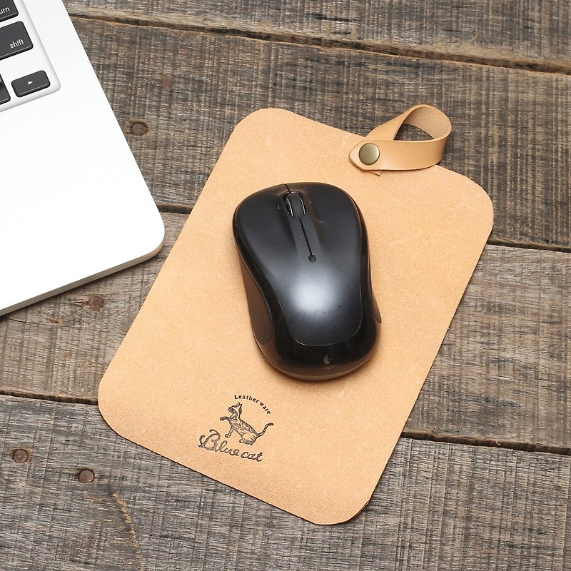 Minimal mouse pad | Bosc pear vegetable tanned cow leather | multi-color - Mouse Pads - Genuine Leather Orange