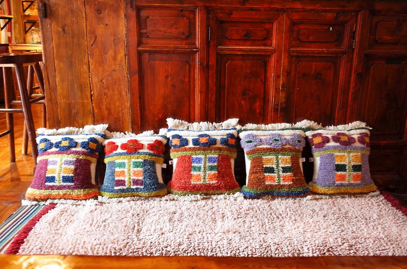 西藏手織【AmaTree藏式羊毛妮熱抱枕套】藏窗意象系列-多色可選 - 枕頭/抱枕 - 羊毛 紅色