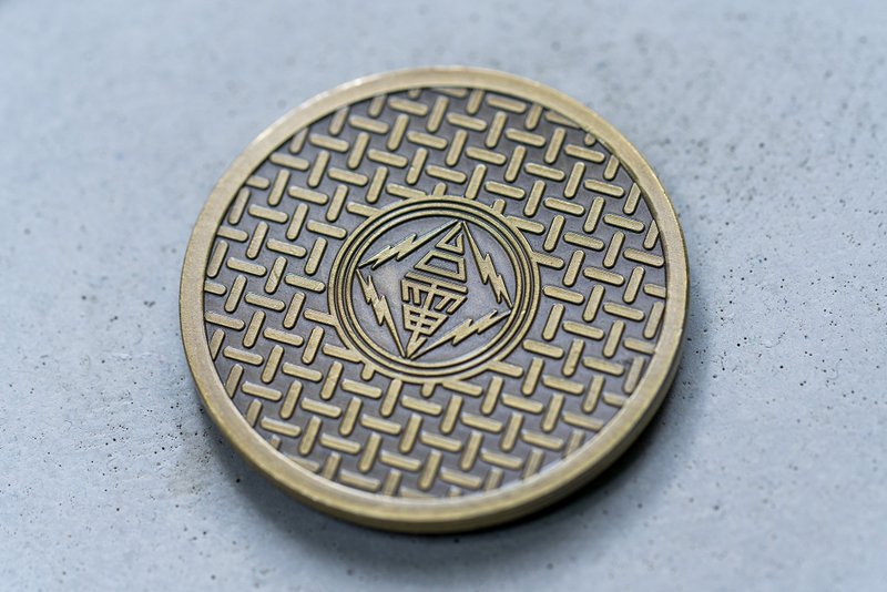 Taipower manhole cover magnet - อื่นๆ - โลหะ สีเงิน