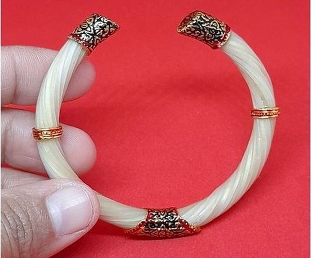 Elephant on sale tail bracelets