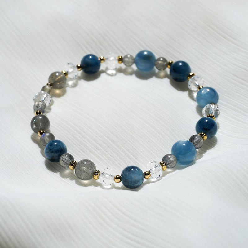 Devil aquamarine sapphire white crystal labradorite colorful labradorite forget-me-not crystal bracelet - Bracelets - Crystal Blue