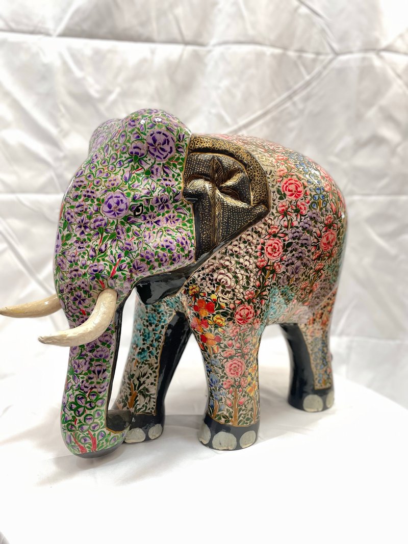 Handmade Lacquer Painted Elephants in Kashmir, India - Blooming Flowers - ของวางตกแต่ง - ไม้ 