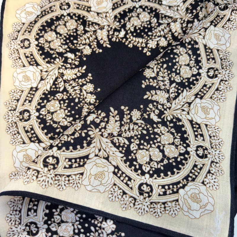 Yves Saint Laurent Vintage Handkerchief Floral YSL 19 x 19 inches - 手帕 - 棉．麻 黑色