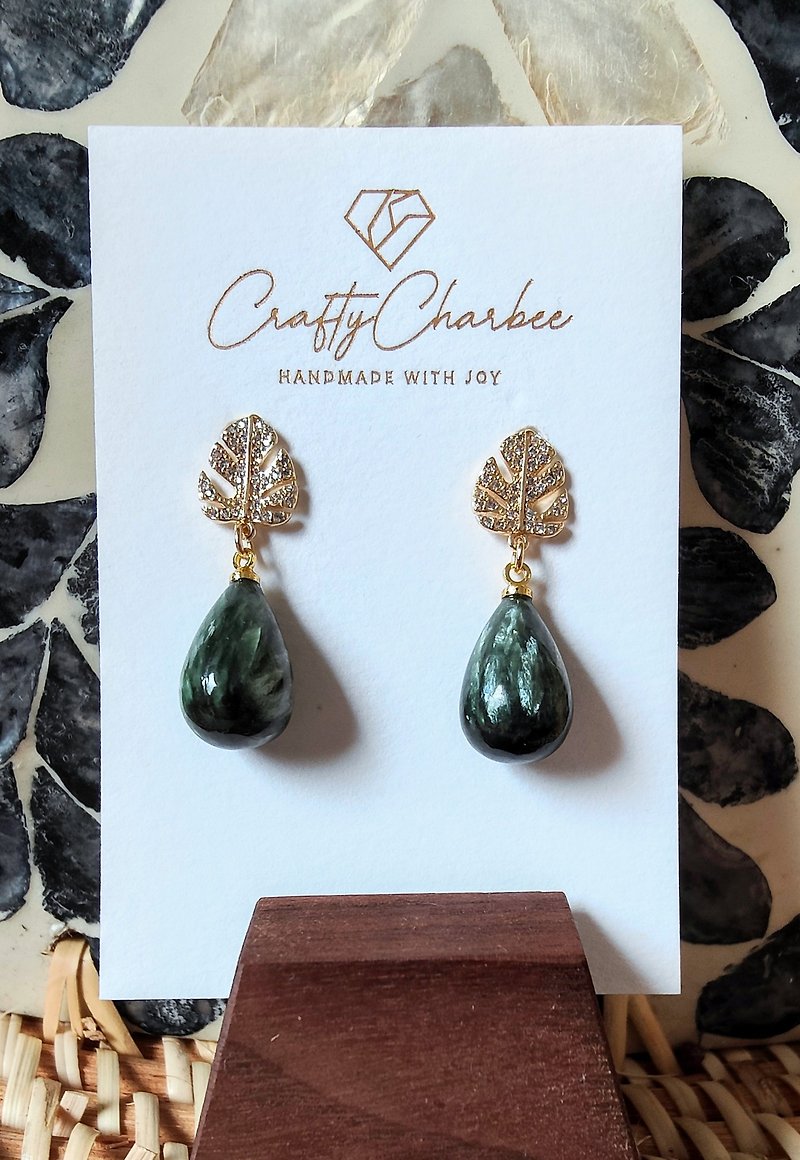 Semi-Precious Stones Earrings & Clip-ons Green - Natural Green Seraphinite teardrop stones 14K gold-plated floral stud earrings