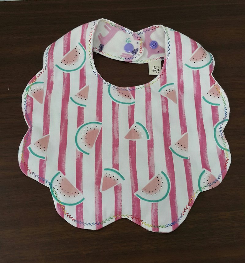 Watermelon cloud buckle type baby pocket saliva towel[Q170901] - ผ้ากันเปื้อน - ผ้าฝ้าย/ผ้าลินิน หลากหลายสี