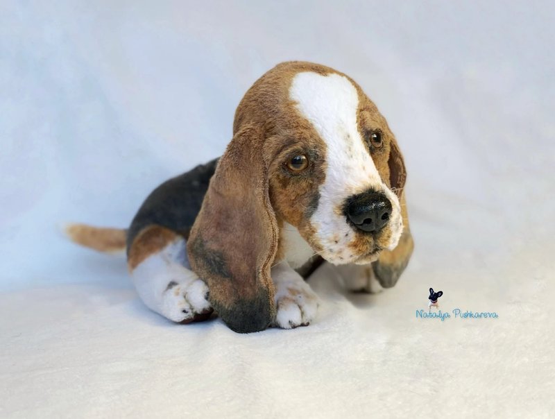 巴吉度猎犬小狗 现实玩具 - 公仔/玩偶 - 聚酯纖維 白色