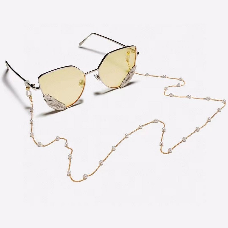 ENDRO ACC Gypsophila Pearl Eyeglasses Chain - เชือก/สายคล้อง - ไข่มุก สีใส