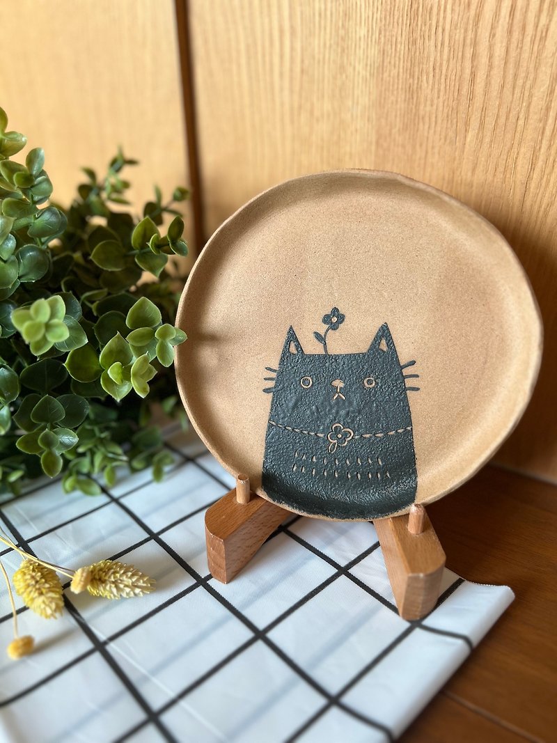 Handmade cat tray - Huahua Meow - จานและถาด - ดินเผา สีกากี