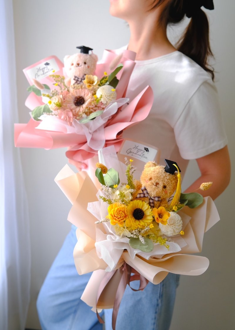 (ZOFLORIST花兒) 畢業花束/乾燥花束/畢業熊花束/永生花束/向日葵 - 乾燥花/永生花 - 植物．花 黃色