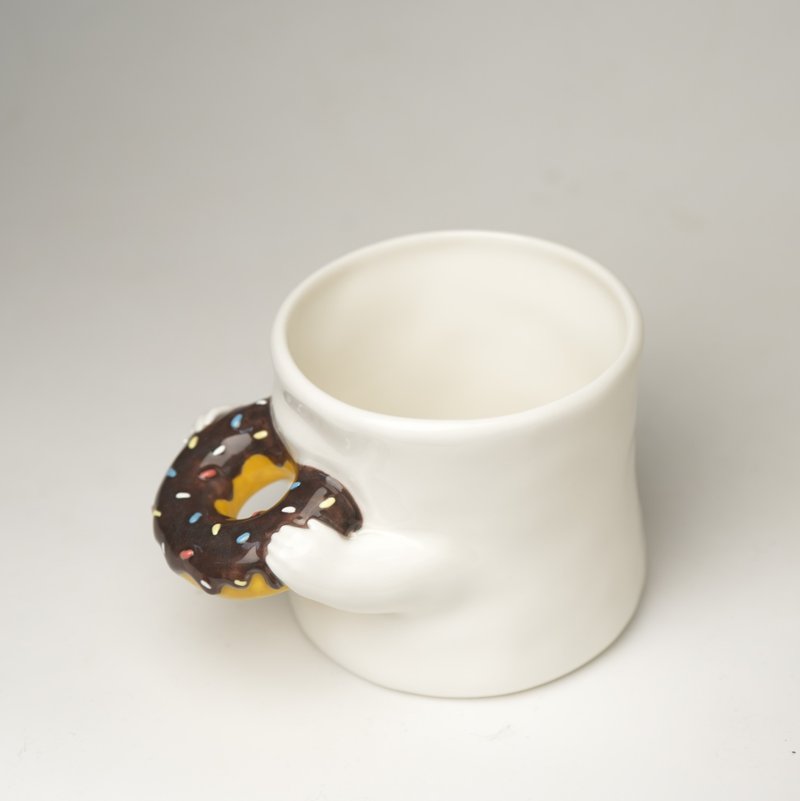 Chocolate Donut Handmade Underglaze Color Ceramic Mug Couple - แก้ว - เครื่องลายคราม ขาว