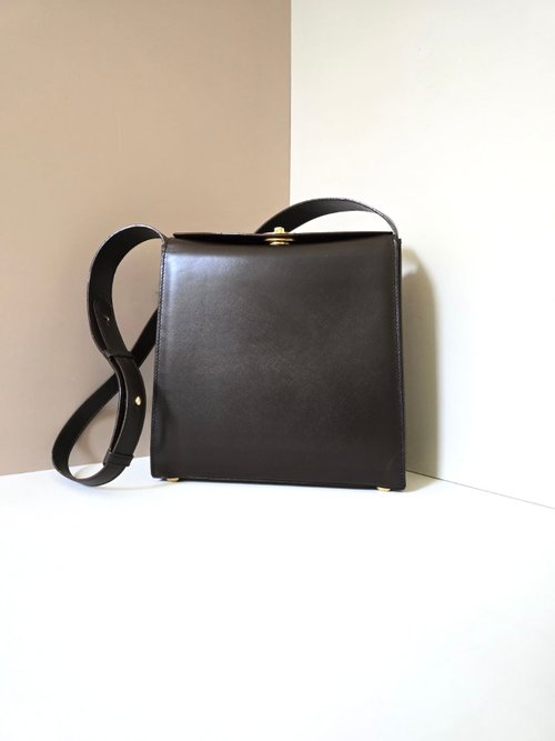 LA LUNE Vintage 日本鑑證古董品選物店 絕版古董包 Celine咖啡色旋轉扣單肩包 側揹包 中古包 二手復古包