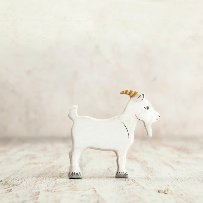 Wooden toy Goat figurine Farm Animals - ของเล่นเด็ก - วัสดุอีโค ขาว