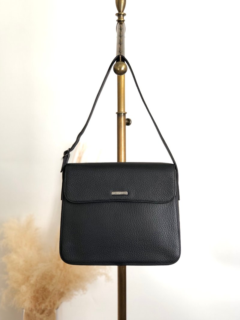 【 日本直送名牌中古包 】Yves Saint Laurent 側肩背包 黑色 Logo 皮革 半月型腋下包 vintage vgm3f4 - 側背包/斜背包 - 真皮 黑色