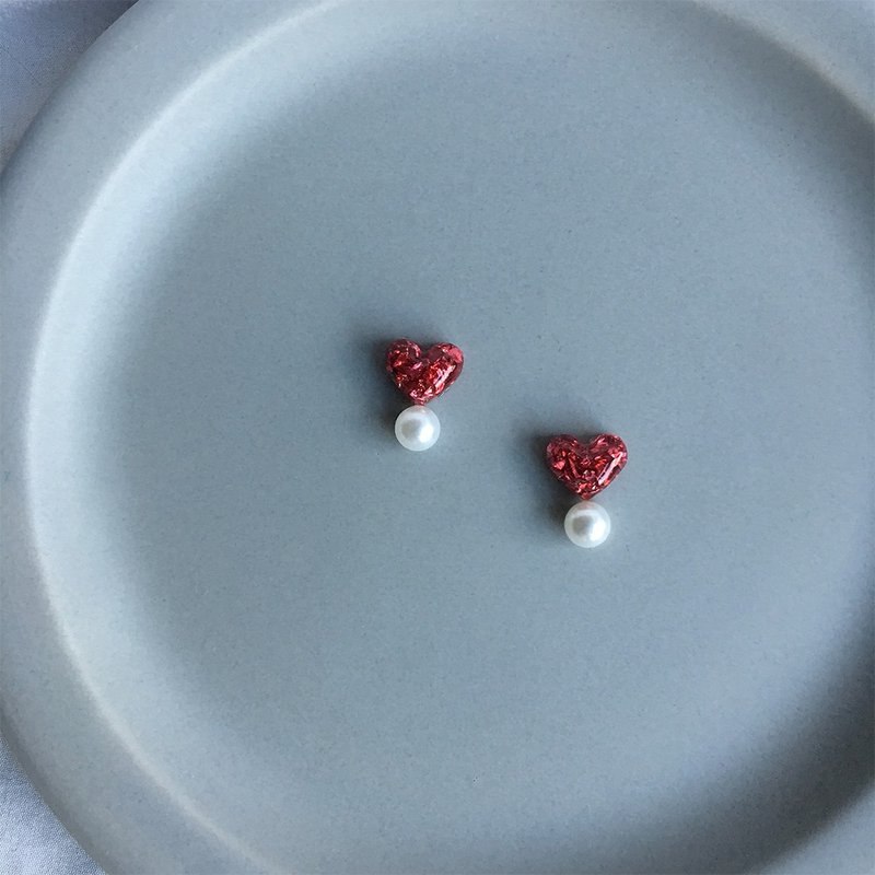 Red sequin love pearl earrings (316 ear pins/ Clip-On) (with jewelry gift box) - Earrings & Clip-ons - Resin Red