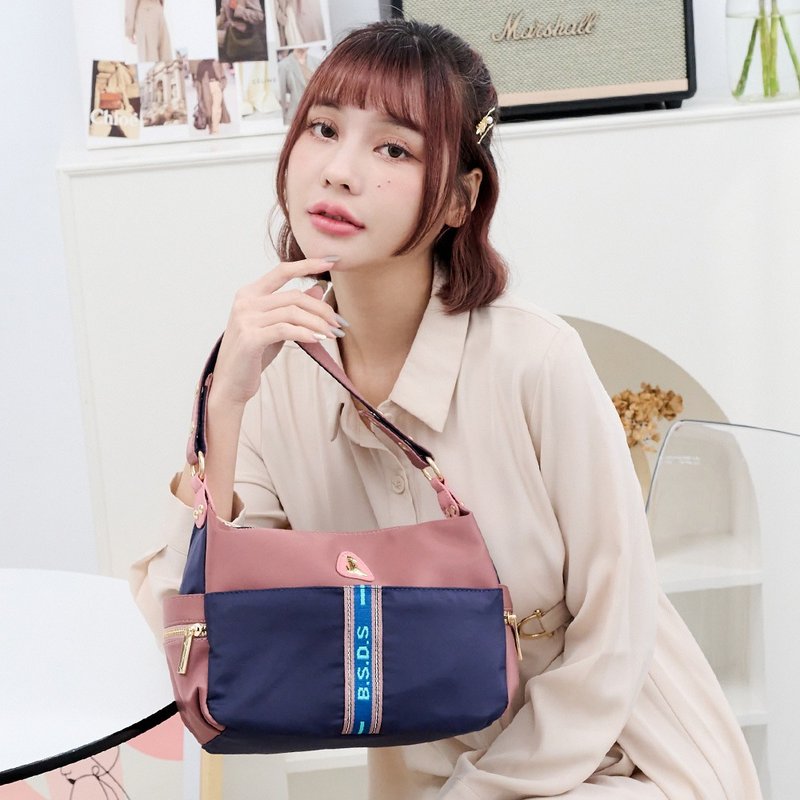 [Fashion Ribbon] Very Good - Ribbon Stitching Detachable Shoulder Bag - Sweet Pink Blue - กระเป๋าแมสเซนเจอร์ - ไนลอน หลากหลายสี