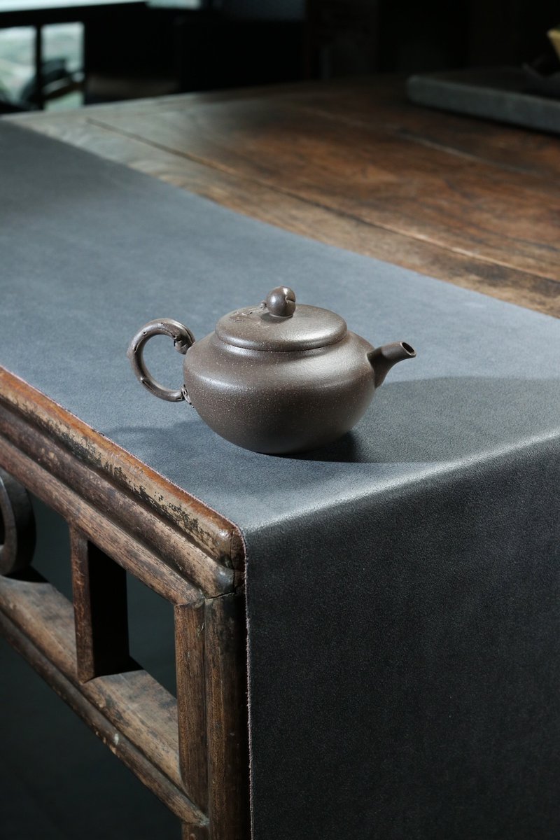 送禮紫砂壺茶壺仙桃雅韵 全手精品 清灰段 200ml 手工内推孔全手 - 茶壺/茶杯/茶具 - 陶 橘色
