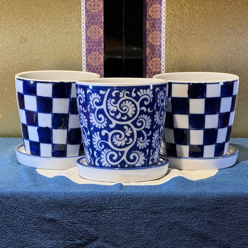 花紋丸筒型 染付植木鉢 - 盆栽/植栽 - 瓷 藍色