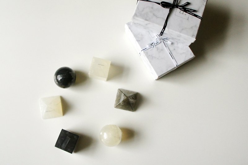 Geometric Planet Soap BOX - Christmas Gift Exchange Gift - Soap - Essential Oils White
