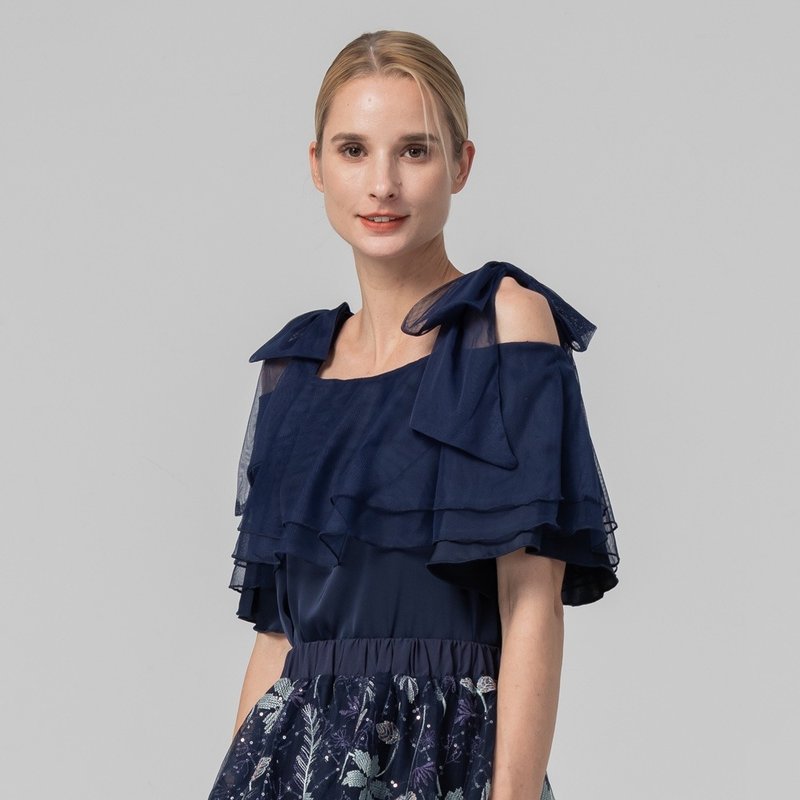 Ballet Dream off-the-shoulder top dark blue - เสื้อผู้หญิง - เส้นใยสังเคราะห์ สีน้ำเงิน