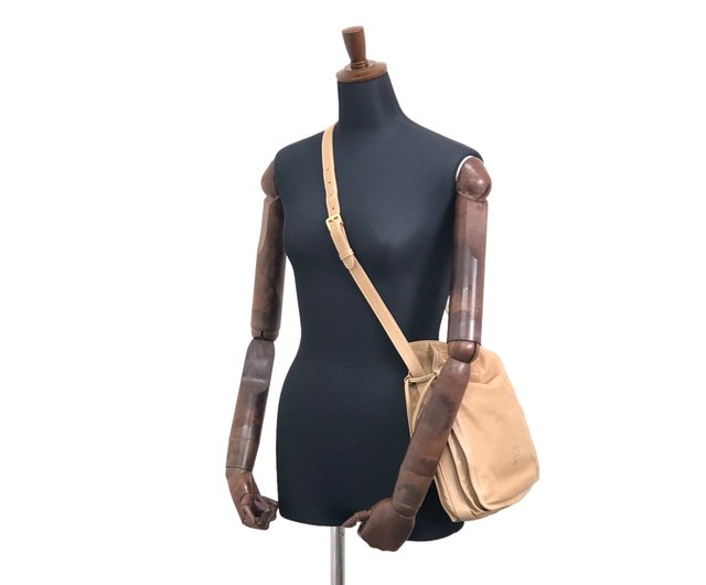 日本直送 名牌中古包 】LOEWE ロエベ ショルダーバッグ ベージュ