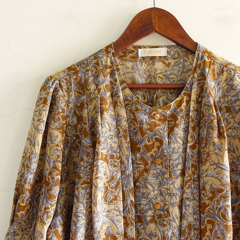 │Slowly│假兩件.花藤/古著上衣/日本製 │vintage.復古.文藝 - 女上衣/長袖上衣 - 聚酯纖維 多色