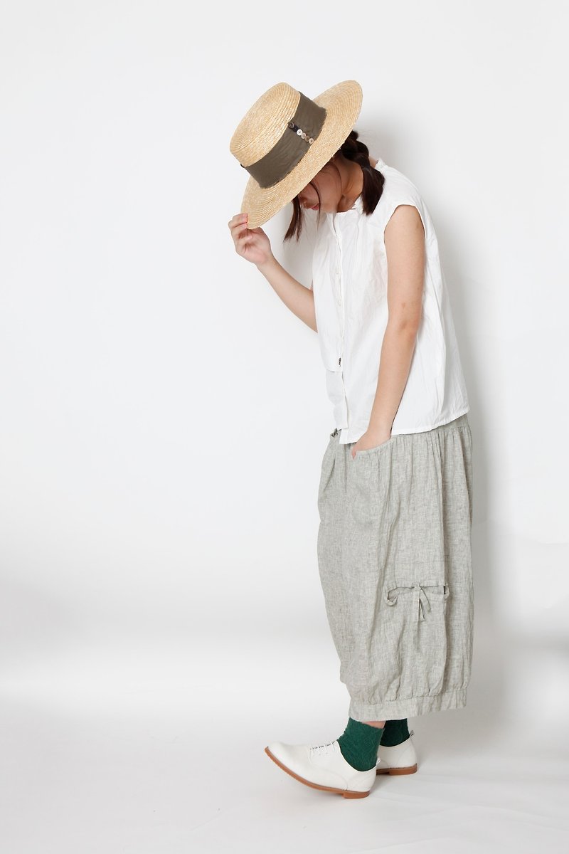 And - the other side of the mountain - collar crease sleeveless shirt - Women's Tops - Cotton & Hemp White
