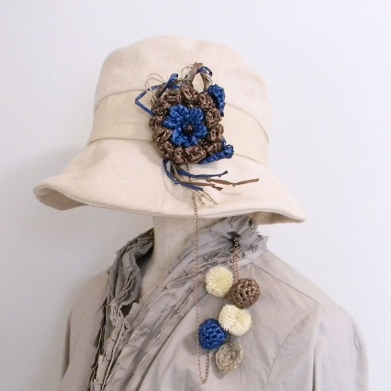 Hat on so that it is not blown away by the wind. Such a corsage and a hat clip-integrated hat accessories [PL1235-Blue] - Other - Polyester 
