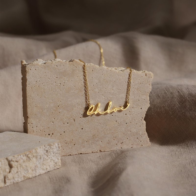 純銀字母項鏈鎖骨鏈毛衣項鏈小眾設計高級感時尚博主簡約風項鏈 - 項鍊 - 銀 金色