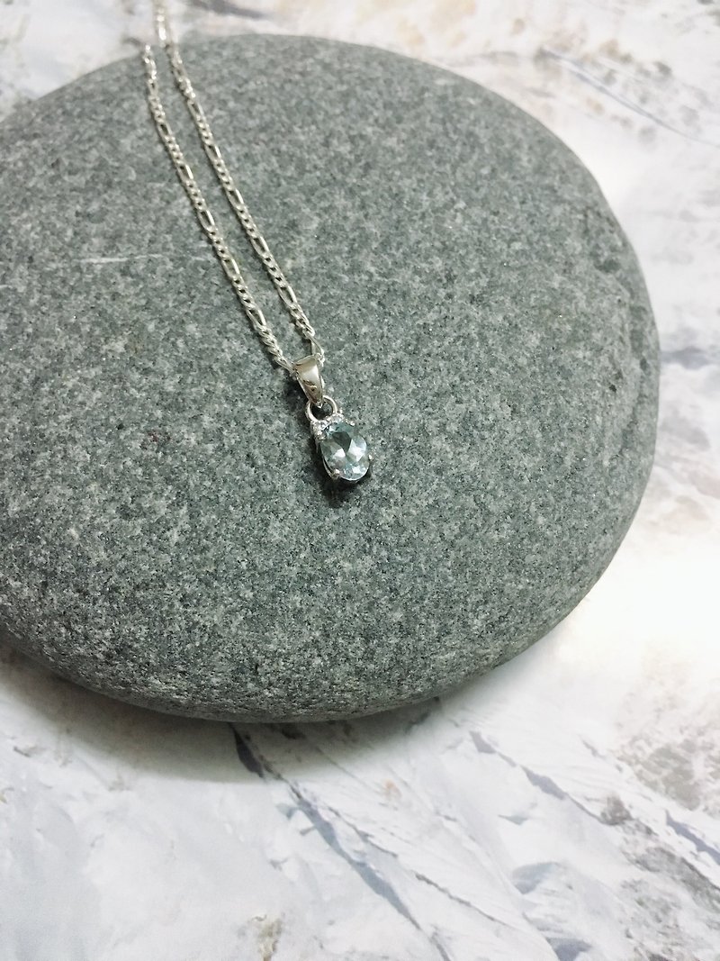 Aquamarine Pendants Made in Nepal 92.5% Silver - Necklaces - Gemstone 