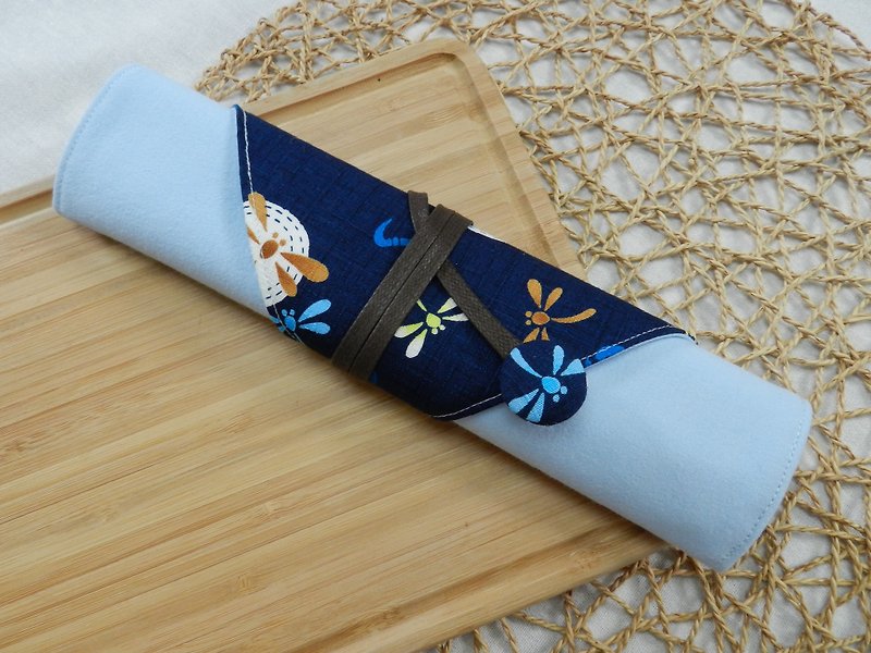 Blue Dragonfly~Environmental chopsticks set/cutlery bag/tableware storage bag (4 format) - กล่องเก็บของ - วัสดุอื่นๆ หลากหลายสี