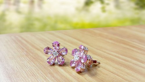 nucheecelic For get me not Earrings,A beautiful Pink Sapphire Gemstones 4.15Ct